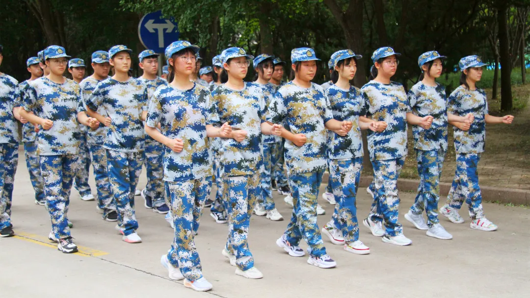 迷彩九月 无悔青春 | 潍坊恒德实验学校军训纪实