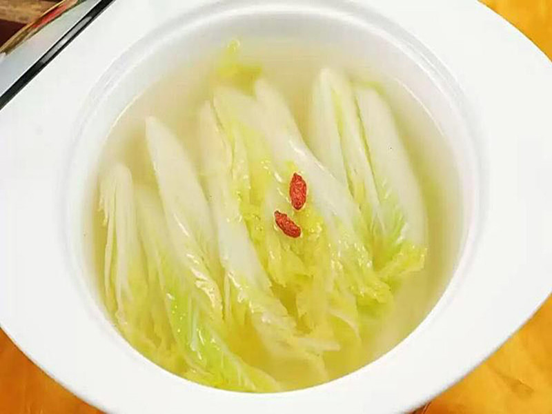 图片[1]-最清淡的菜肴 开水白菜 做法简单 鲜香味美 汤醇素雅好喝的很-起舞食谱网