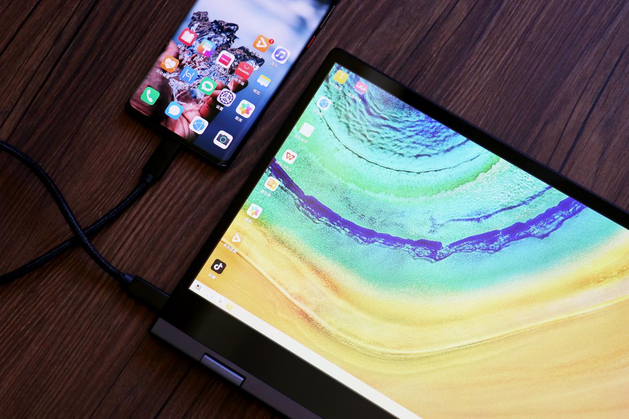 华为手机用户的轻办公利器—欧米多手机电脑，让移动办公轻装上阵