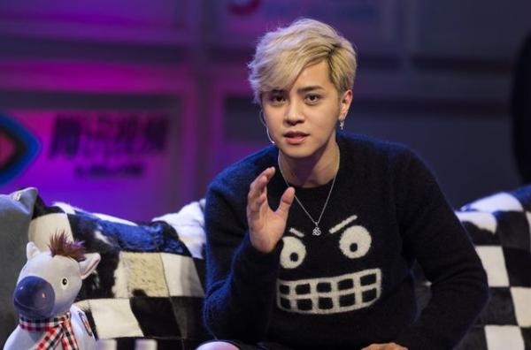 罗志祥的瓜早有预示，好友杨丞琳躺枪，李荣浩怎么看？冠希是表率