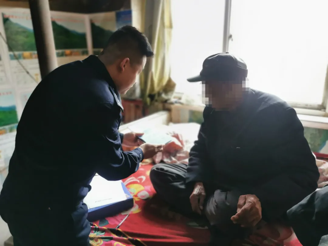 「我为群众办实事」甘泉公安：春风送暖 为民服务正当时