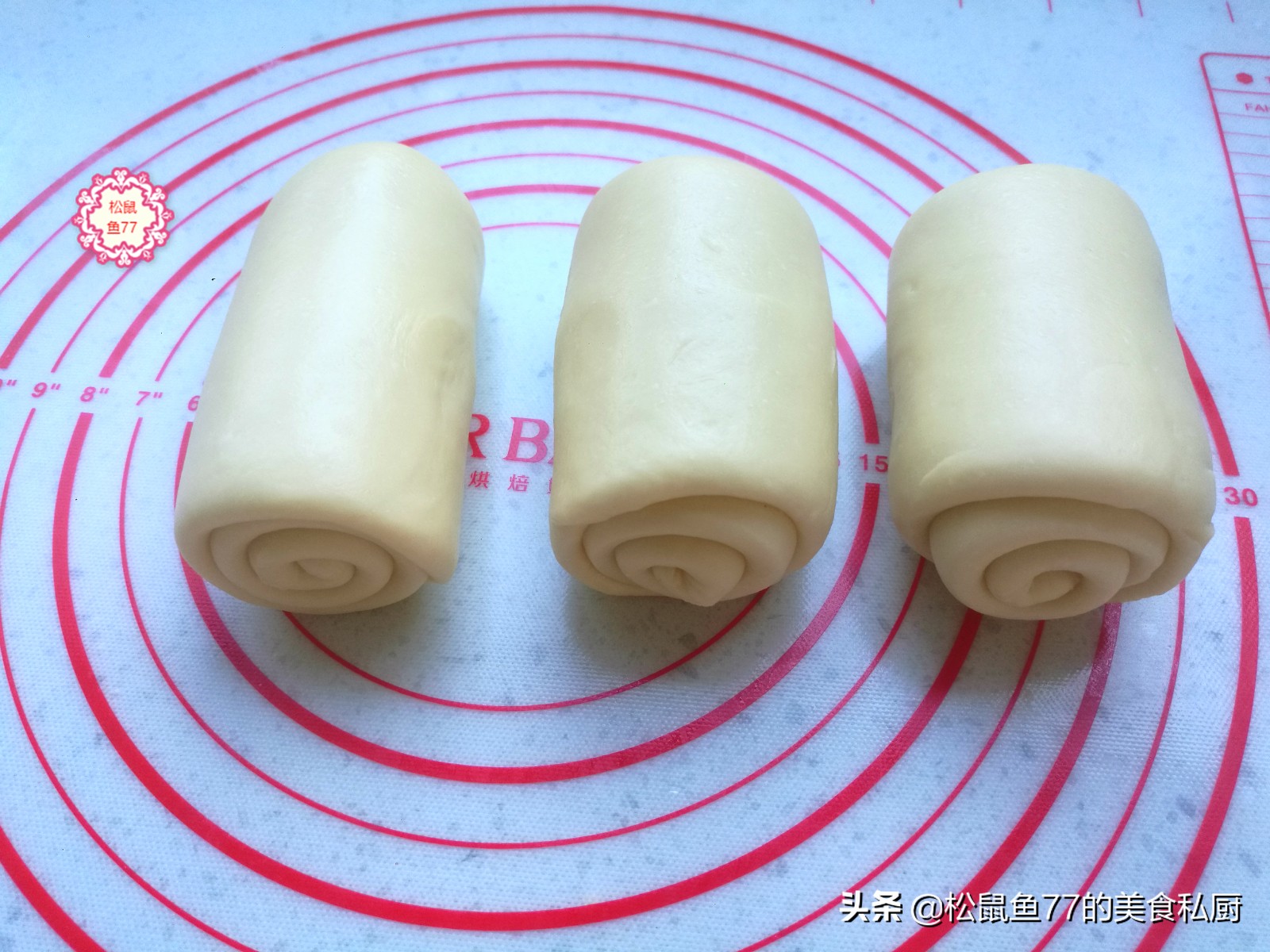 像棉花一样的吐司，绵软到不忍下手，特好吃！一次性发酵不费时间