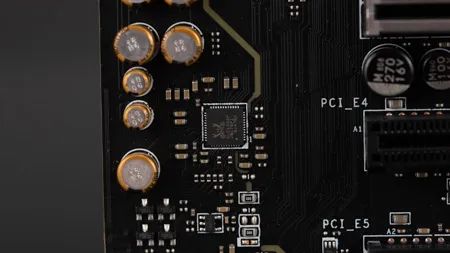 微星MPG Z490 GAMING CARBON WIFI主板评测