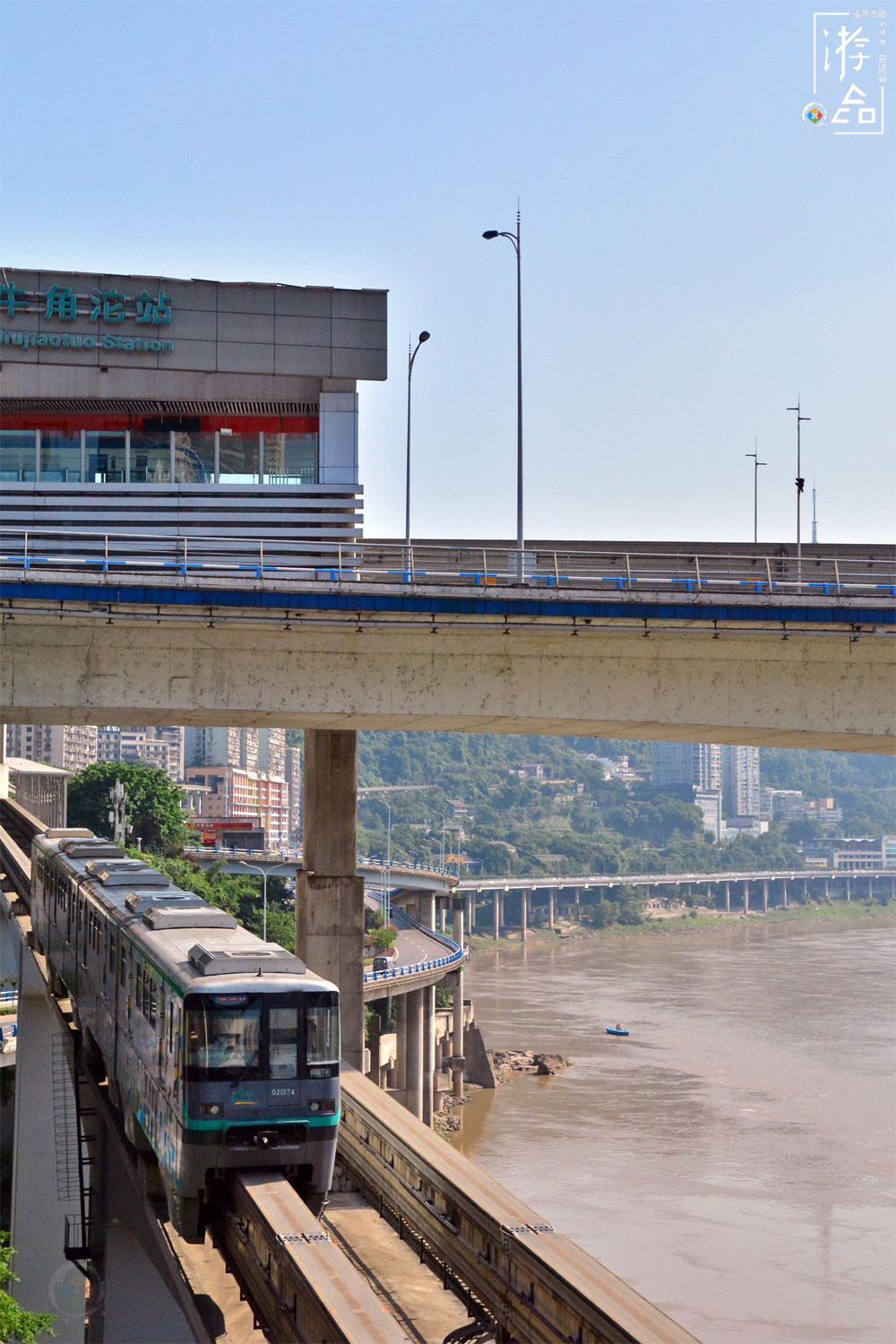 重庆成都果然是一家，联名推出轨道交通纪念票，100元可乘车12次