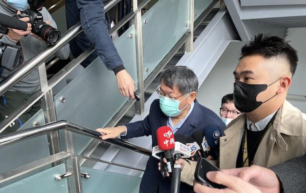 柯文哲民調暴跌台灣民眾黨不再是�一人政黨�？