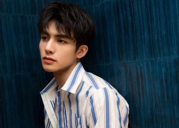 于正旗下有“四大御用”男主，另外3位红到发紫