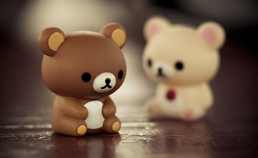 Unscramble small letter the expression that those disappearing: "Carefree " also did not smoke