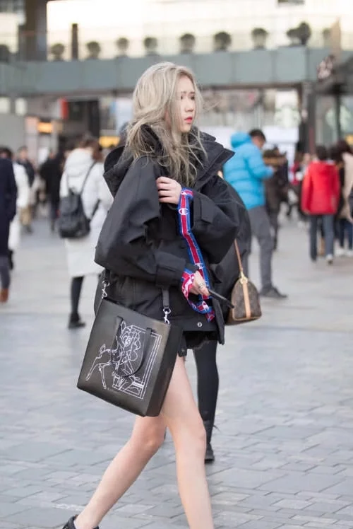 街拍：现在小姐姐都有大长腿的吗？第7个美女身