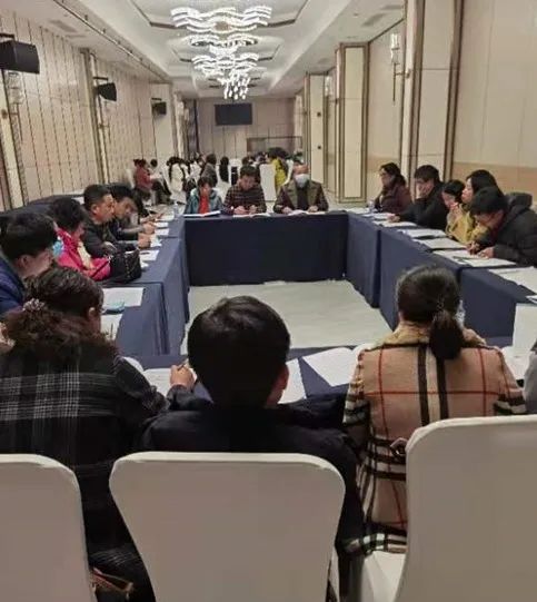 谋长远 开新局 书写高质量发展新篇章