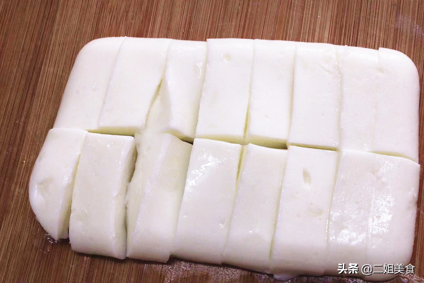 做脆皮炸鲜奶，可不是裹面包糠，教您正宗做法，外酥里嫩，真好吃