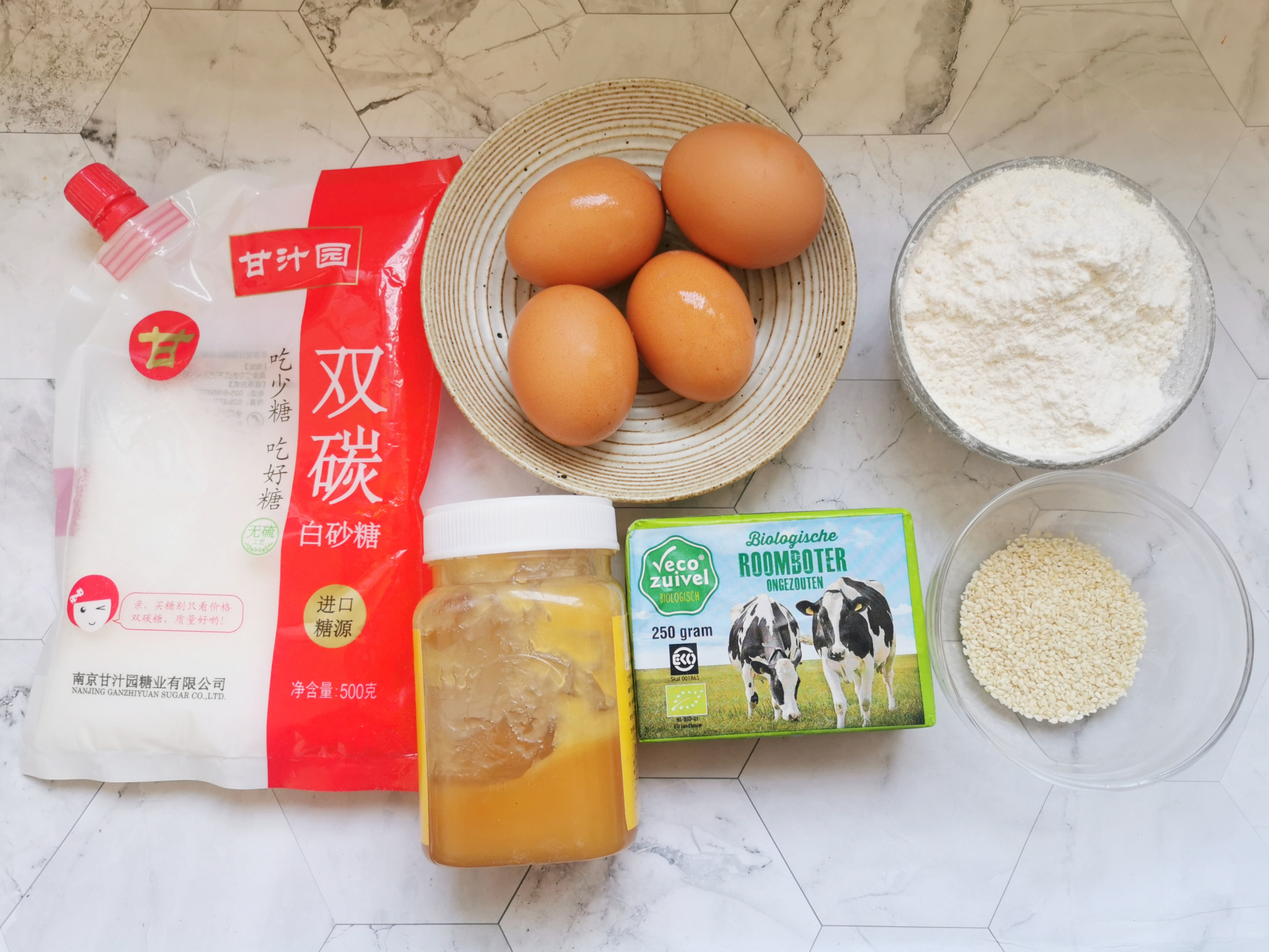 自製蜂蜜脆皮蛋糕，尋回兒時的味道，掌握要點，想吃再也不用買了