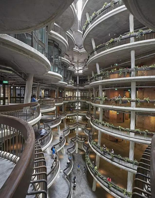 网红建筑沦为