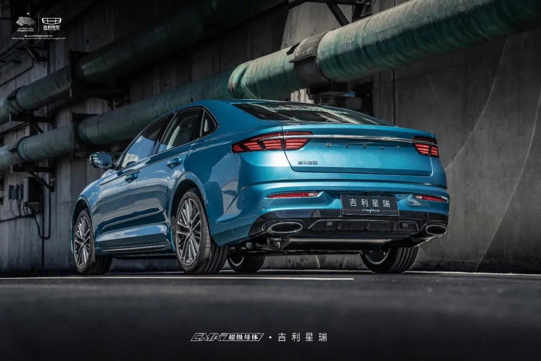 开过吉利星瑞之后，你可能会忘了轩逸、朗逸和思域