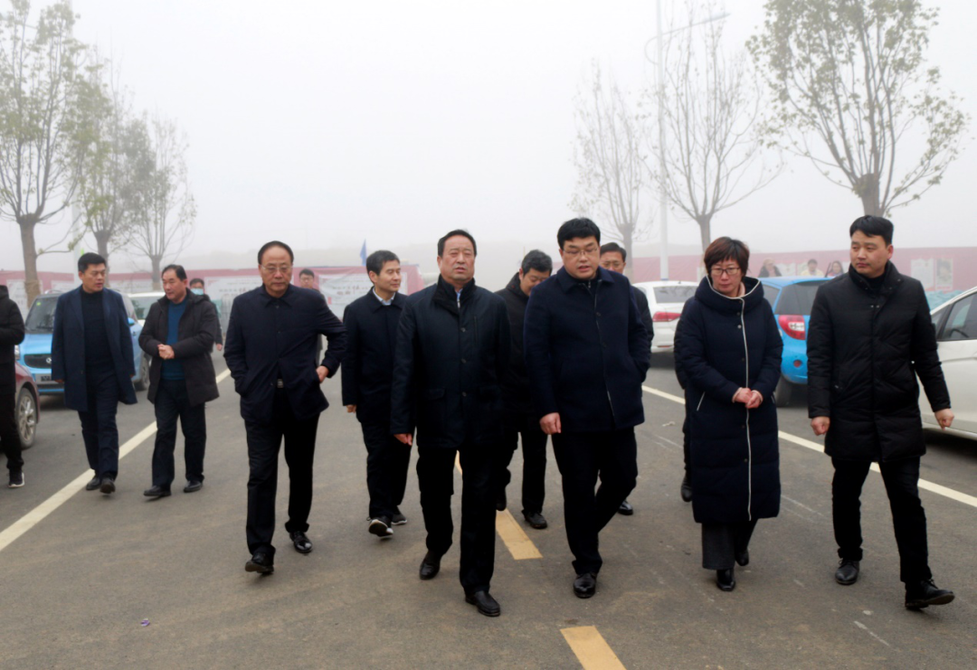 �����ŵ��е�����ȫѧУ���ָ������