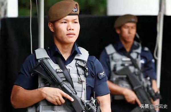 廓尔喀雇佣兵平均身高仅一米六，为何能成为世界顶尖的雇佣兵