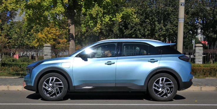 �۸м��ѣ�����������ۣ��쳵�������Ĵ���ó���ӭΧ��