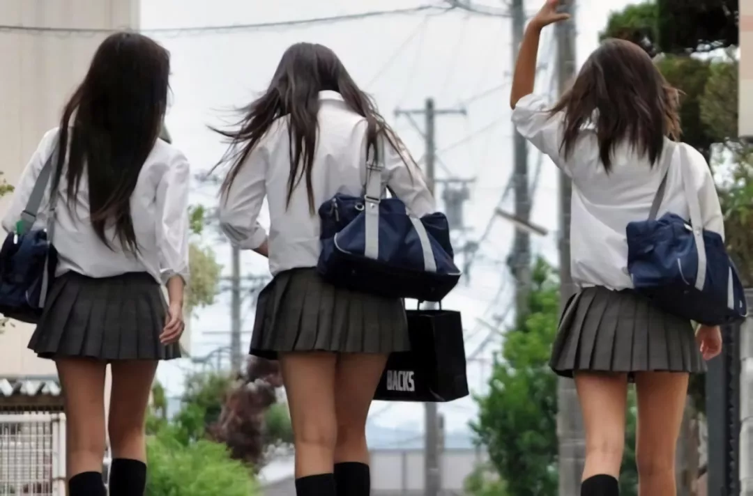 日本岐阜縣女高中生水壺出現不明液體，犯罪男子已被逮捕