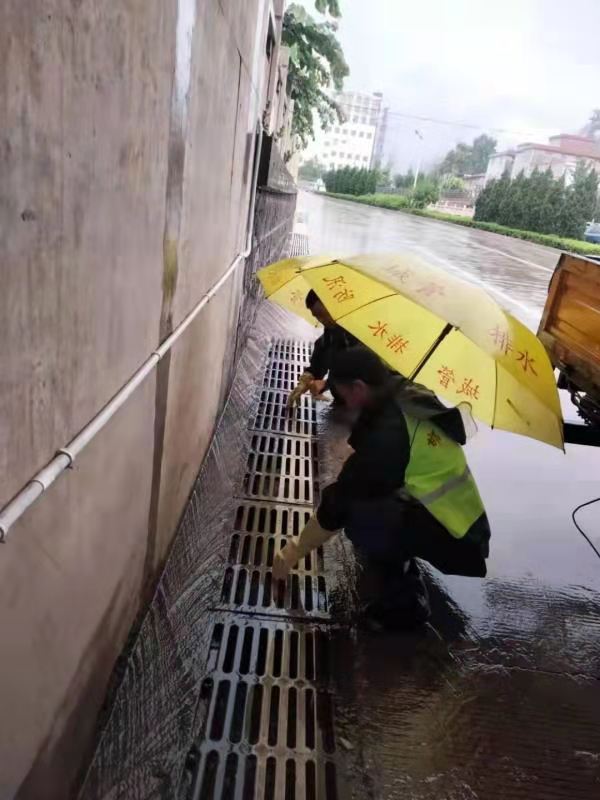 邯郸：风雨逆行排水人，城市防汛守护神