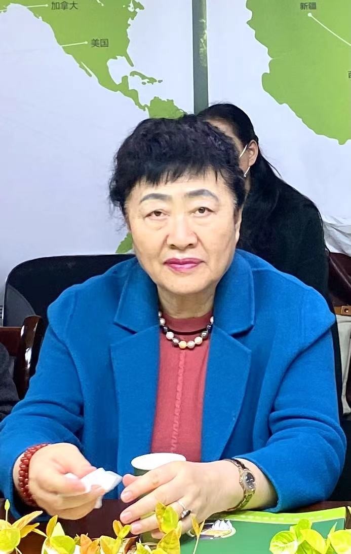 一片匠心寄深情 中國知青協(xié)會一行考察武漢科企