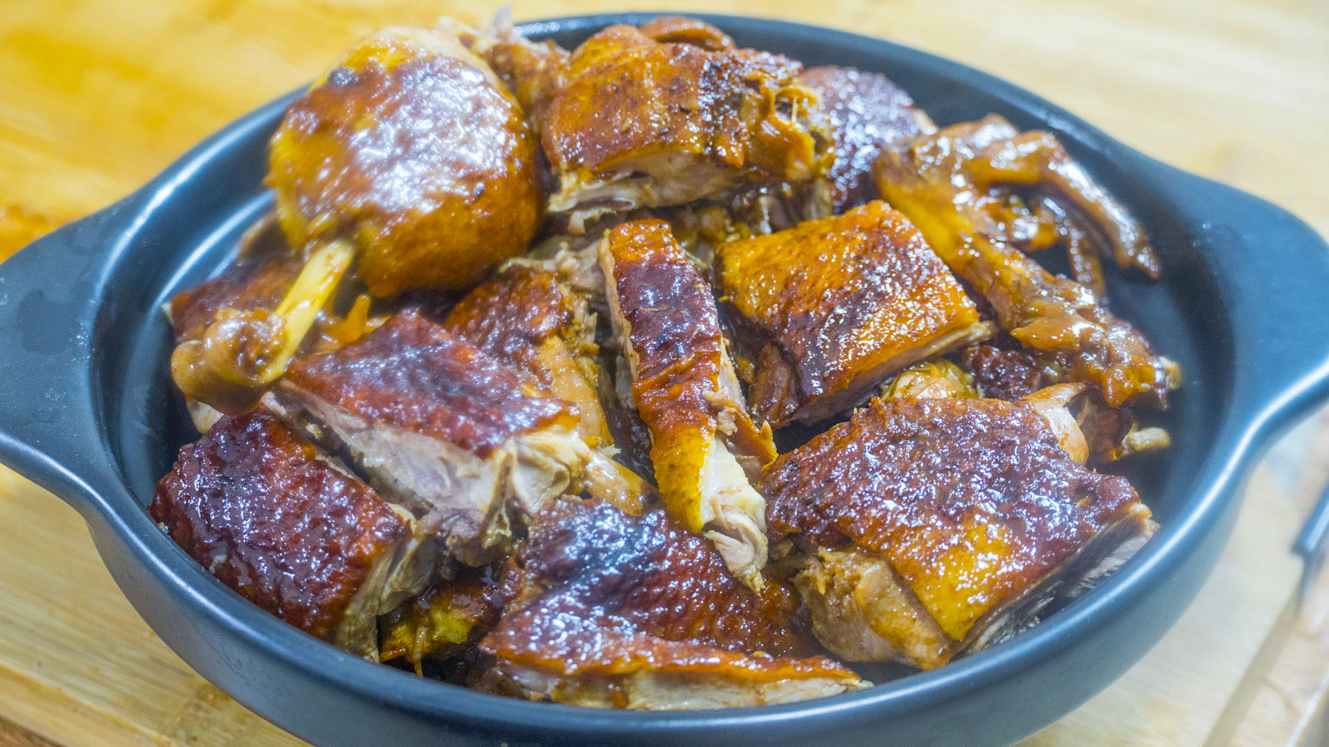 年夜飯上桌，我家吃鴨肉喜歡這種做法，出鍋漂亮有食慾，簡單味美