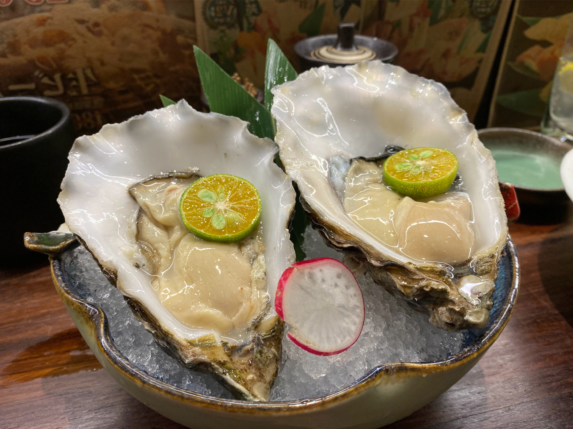 生蠔和牡蠣到底相同嗎？能直接生吃的牡蠣長啥樣？