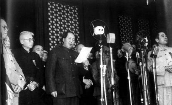 1954年，毛主席四天内三上紫禁城楼，却坚决不入故宫，为何？-第5张图片-大千世界