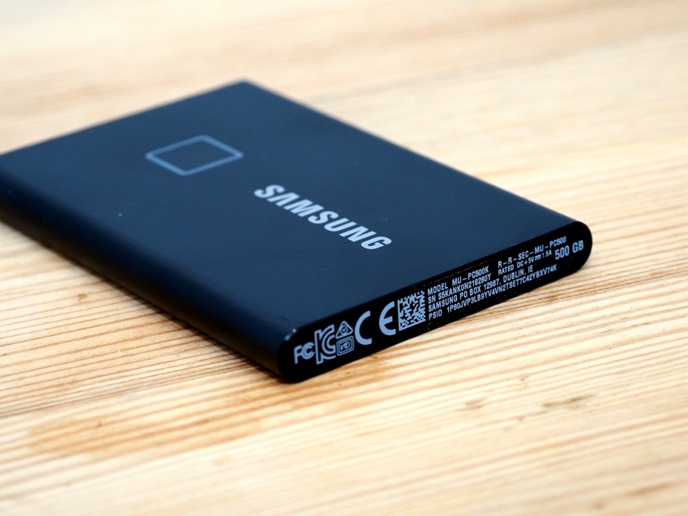 小巧、高效能SSD ，三星 Samsung Portable SSD T7 |硬核测评