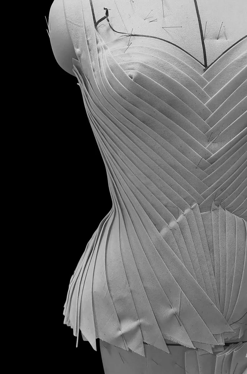 圣玛丁师生立体裁剪作品——高级服装的创意结构与三维立体造型