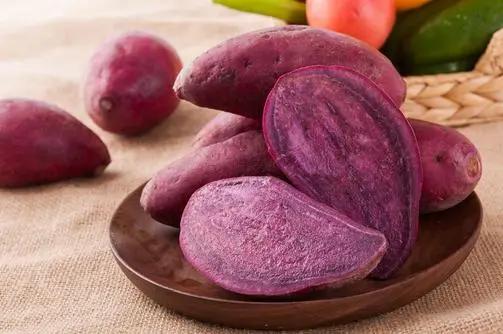 紅薯、紫薯，哪種升糖更厲害？ 糖尿病人怎麼吃對血糖影響小？