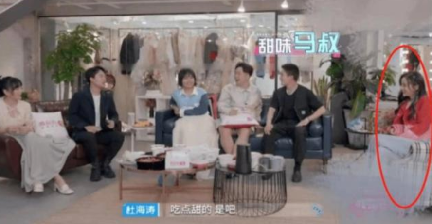 baby戴眼罩鼻子挤压变形，鼻梁形状暴露是否原装