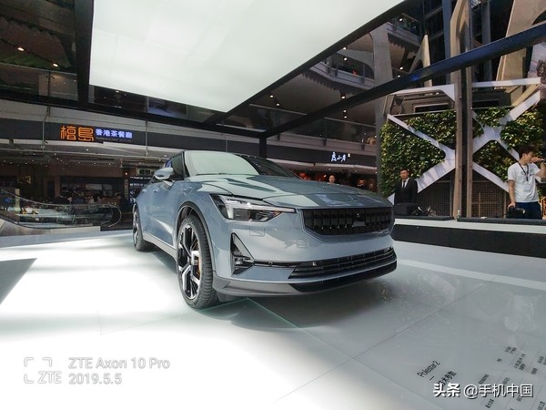 中興天機 Axon 10 Pro評測 “輕商務”與時尚的一次碰撞