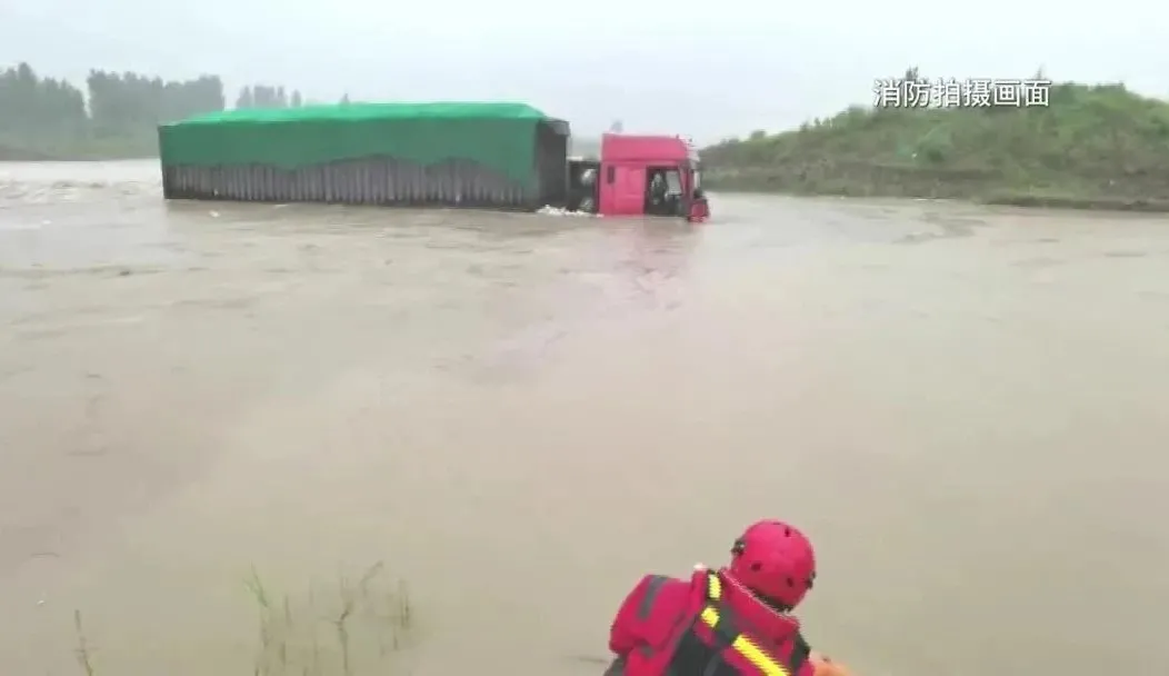 重要通知!迁安一路段实施“封闭”交通管制
