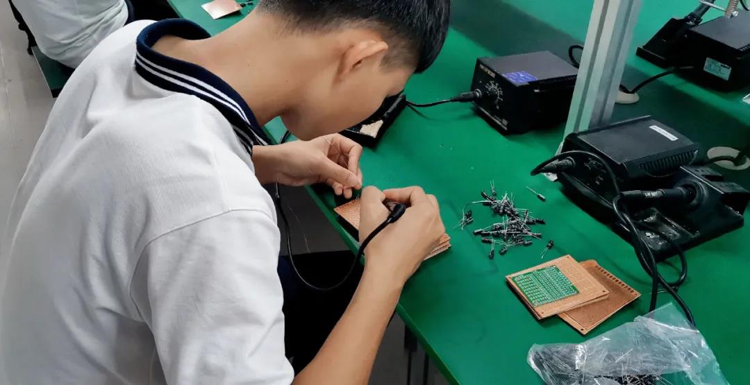 「校园纪事·北海中职·智能制造专业」愿我们的激情不退散