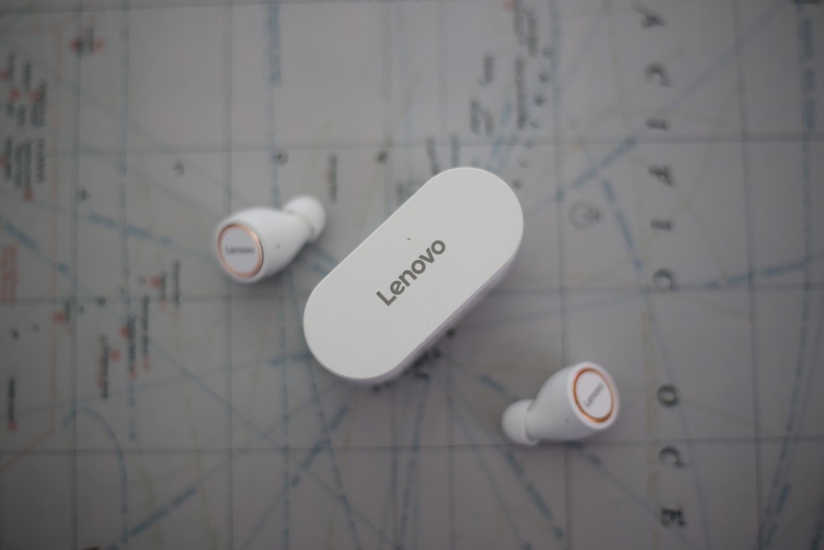 学生党不容错过的平价高颜值运动蓝牙耳机，Lenovo LivePods LP12