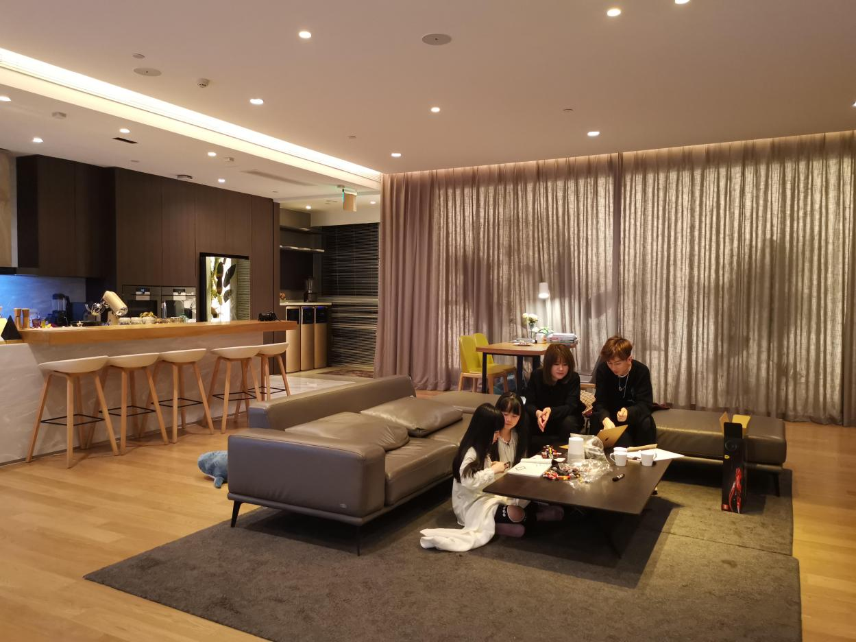 为何千万人要观看一场长达8小时的&ldquo;无手机挑战&rdquo;直播 
？不无聊吗