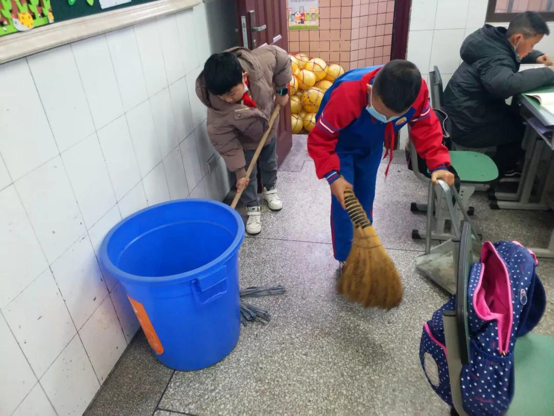 成都市双流区金桥小学丨奋进牛年 犇向未来