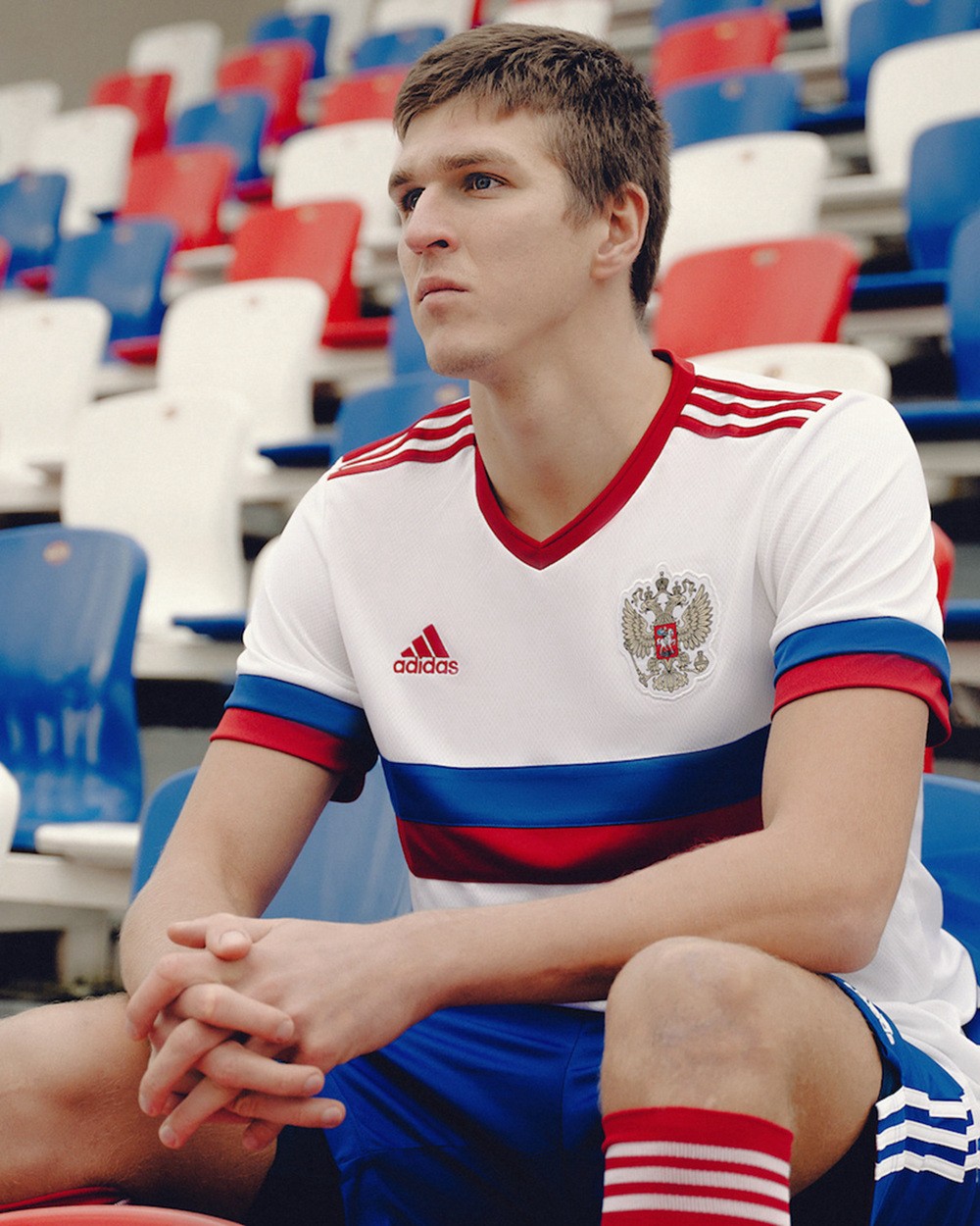 Adidasi releases Russia nation group brand-new guest field polo shirt