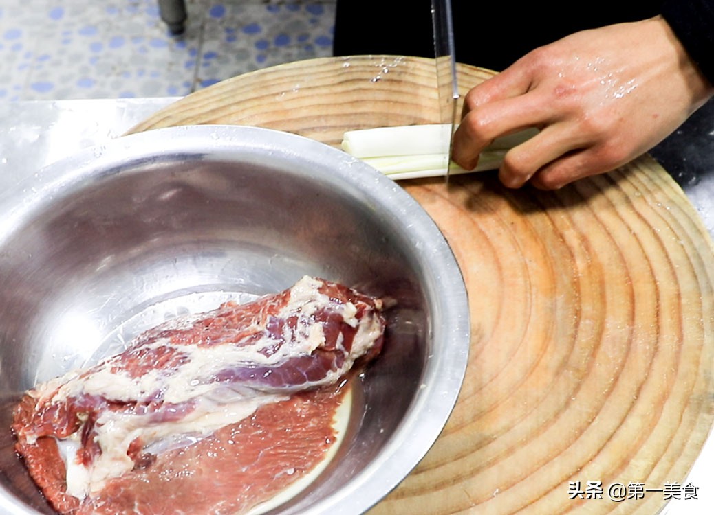 图片[4]-酱牛肉最经典的做法 美味鲜香-起舞食谱网