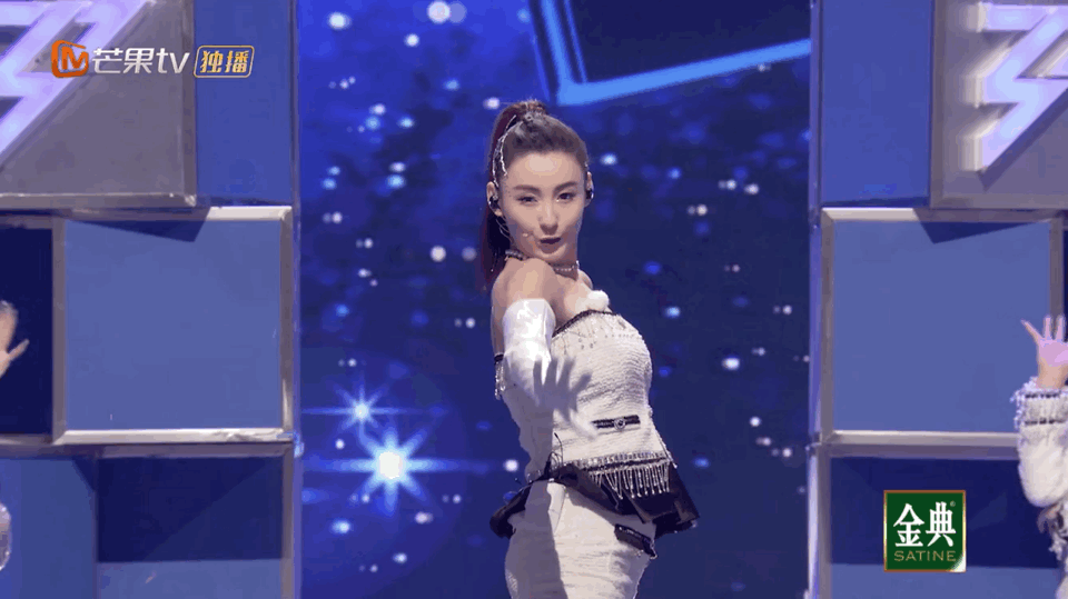 张柏芝划水得高票引争议，想加入那英组被拒绝