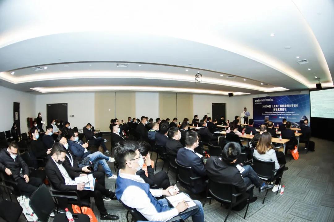 万力、双星、华盛等齐聚上海 行业年内最大展会盛大开幕