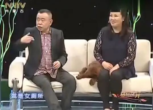 潘长江：妻子陪他住8年厕所，爆红时嫌弃妻子，如今幡然醒悟