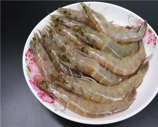 好百邻保姆分享两招去虾线的方法不仅方便还实用