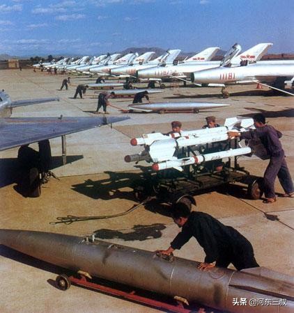 海湾战争三十年，同期装备弱于伊拉克的我们能