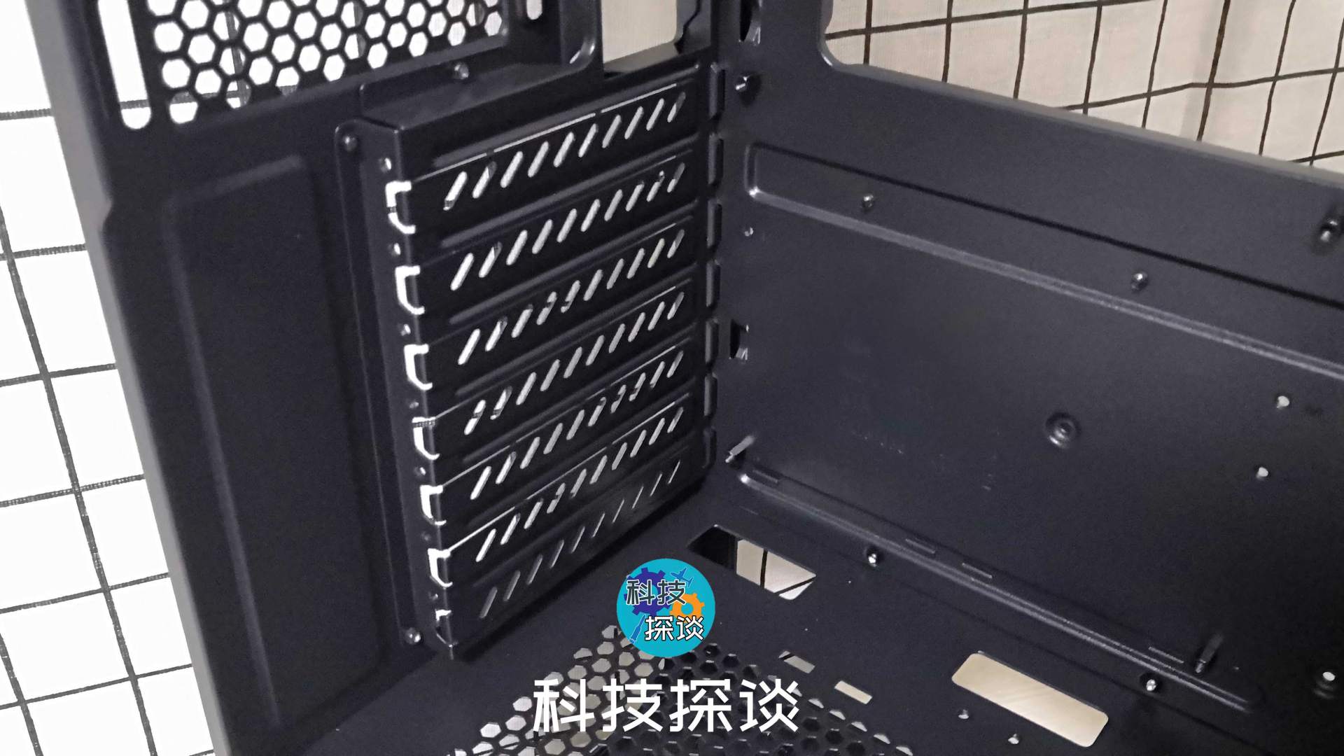 给主板搬个家，骨伽魔影i7中塔机箱和850w金牌电源装机记录