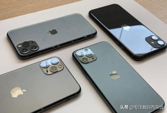 同是三旗舰级，iPhone、三星、华为公司，谁的战斗能力更强