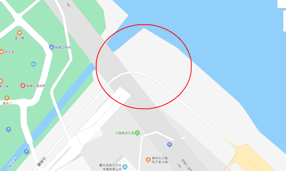 重庆旅游攻略：被商业化的磁器口，傍晚比白天玩得还舒适？