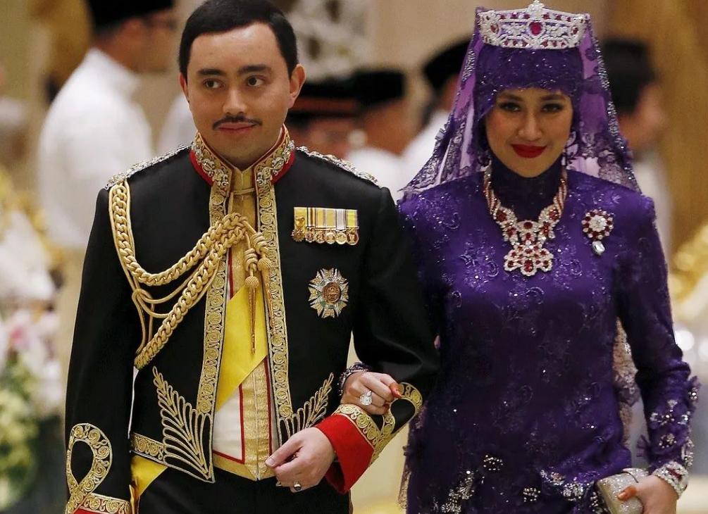 The Crown Prince of Brunei married a 13-year-old commoner wife 