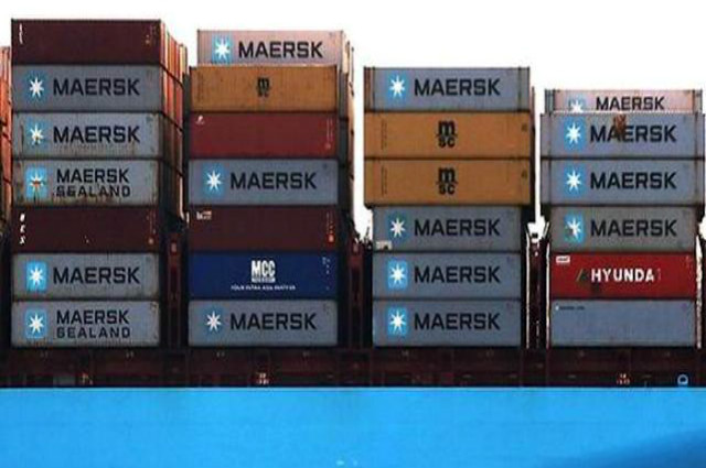 大批欧洲货轮面临拦截，英国海军警告直接开火