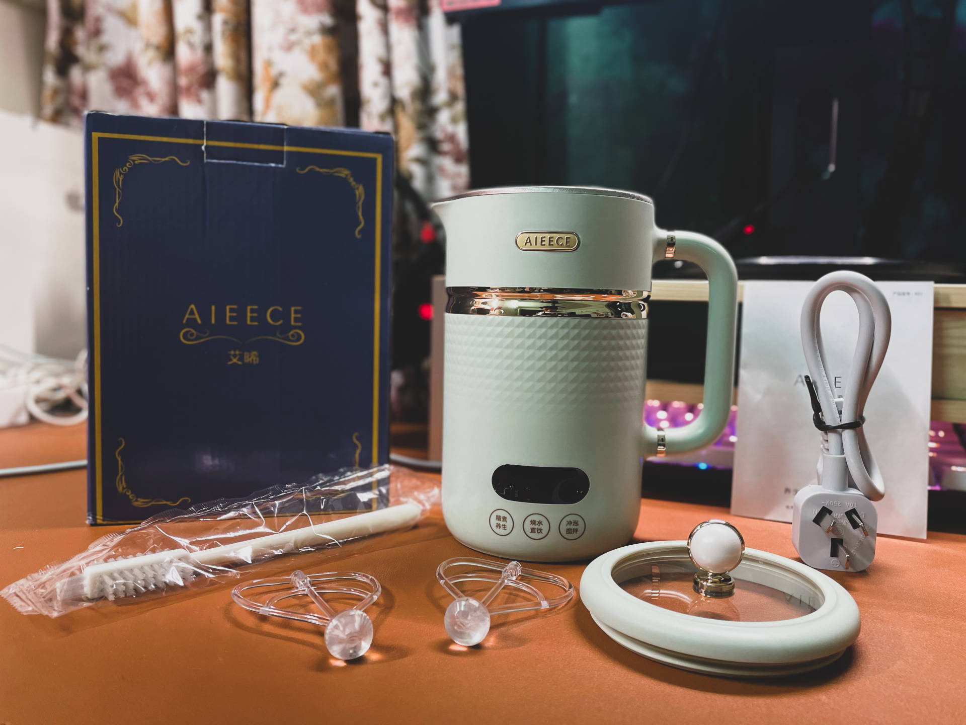 让年轻人养生更简单：AIEECE艾晞mini养生搅拌杯K1开箱体验