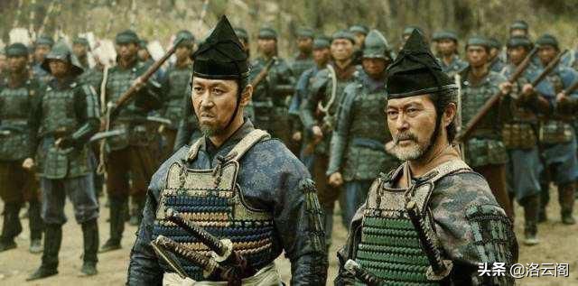 此人是明朝人，由海盗头子变成日本人眼中的神明，拥有传奇一生